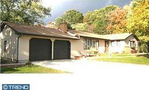 2nd image of 5 Deltona Ln