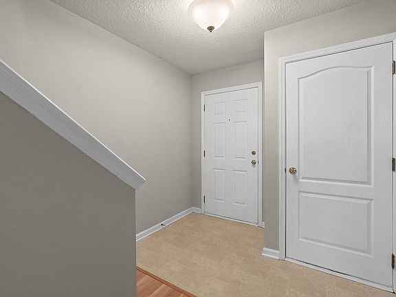 5th image of 173 Monte Carlo Ct