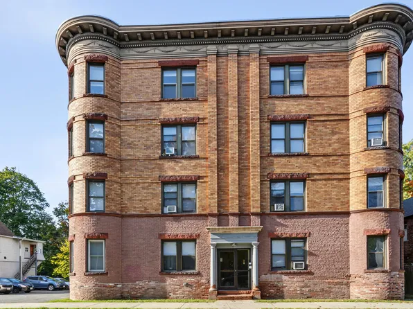 92 Woodside Terrace, 92 Woodside Ter #4-R, Springfield, MA 01108