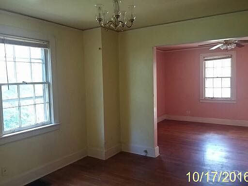 4th image of 326 Saint Augustine St