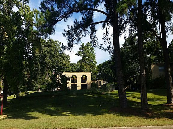 3rd image of 309 Eden Dr #25