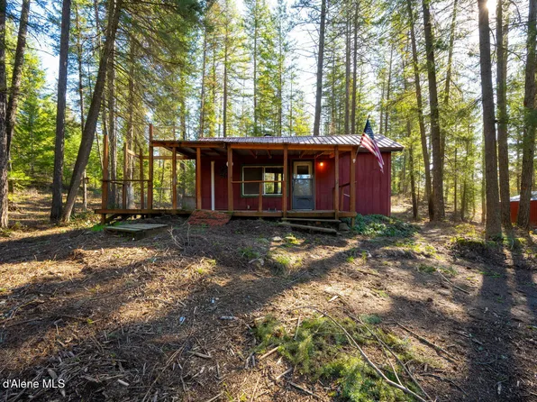 1807 Kelso Lake Rd, Athol, ID 83801