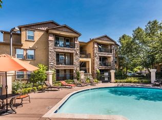 6511 Hearthstone Cir APT 322, Rocklin, CA 95677