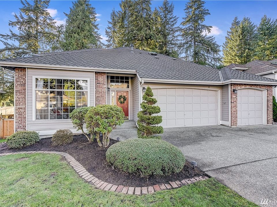 1st image of 13017 NE 196th Pl