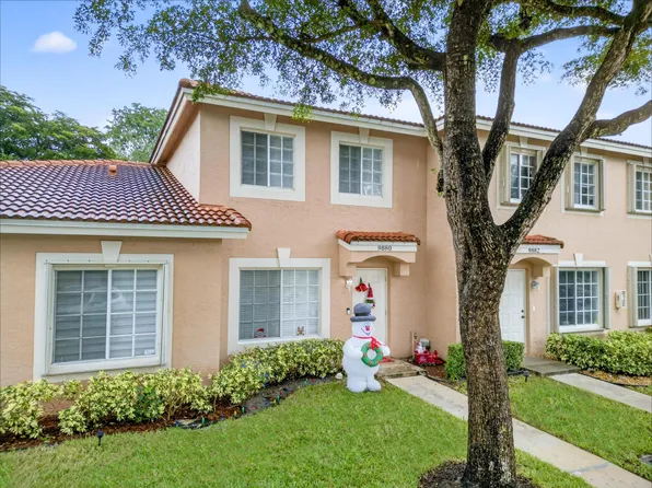 9880 Kamena Circle, Boynton Beach, FL 33436