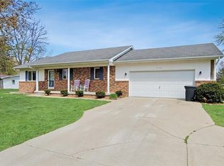 2196 Disch St, Flushing, MI 48433