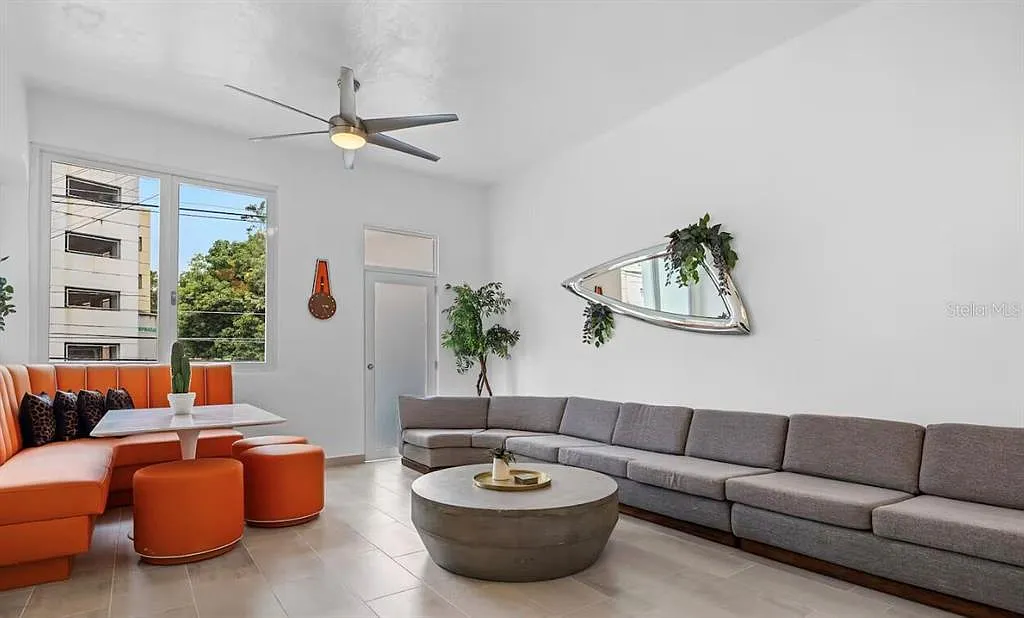 3 bed, 1.0 bath, 1200 sqft, $2,500 — Photo 3