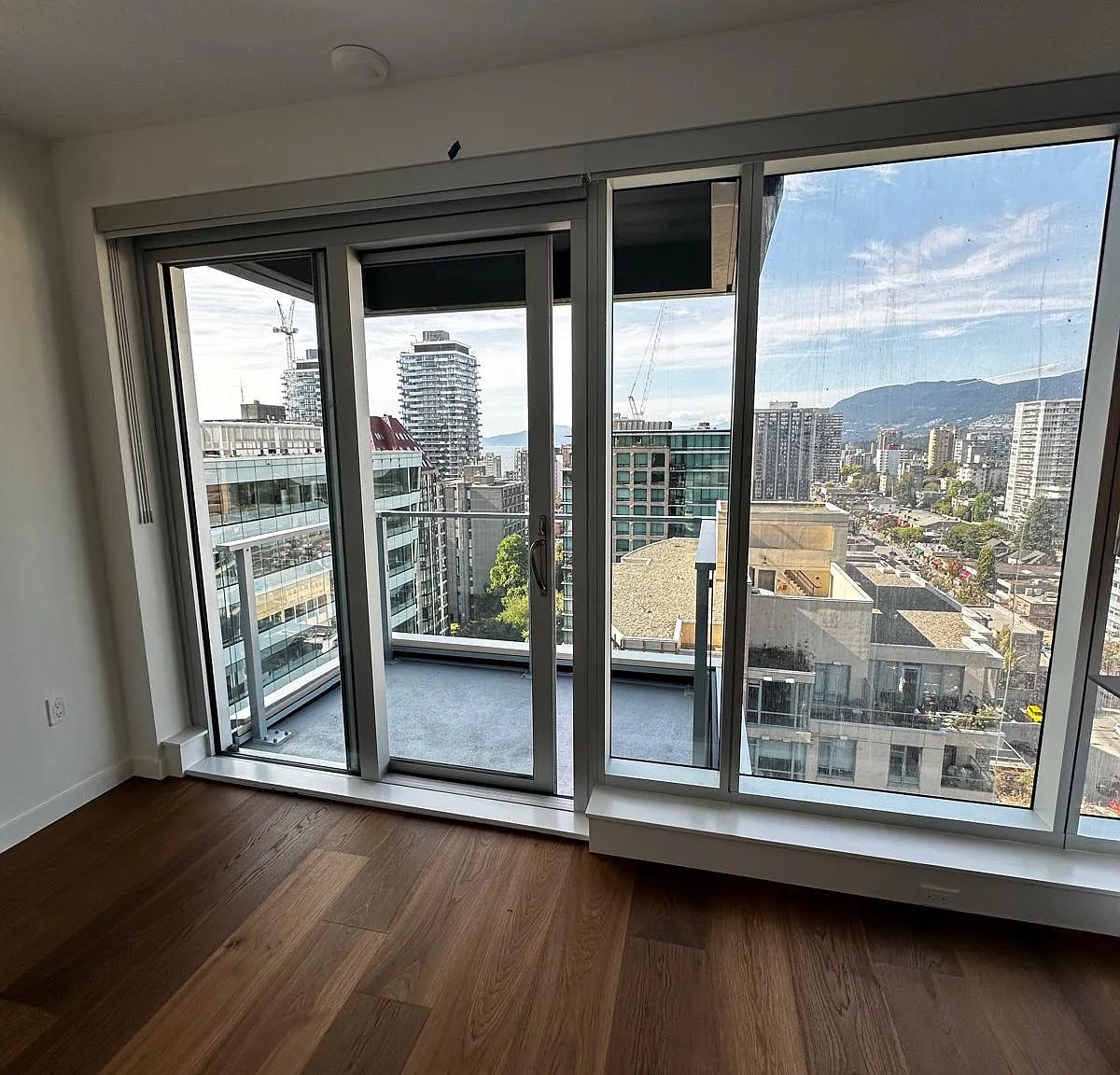 1 bed, 505 sqft, $2,950 — Photo 3