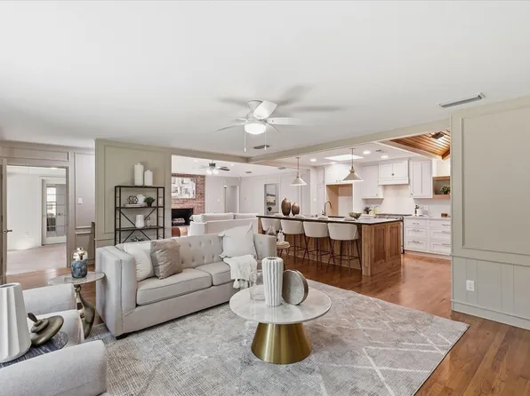 541 Briarglen Dr, Coppell, TX 75019