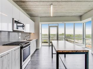 606Blue Apartments, Chicago, IL 60647