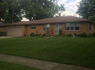 1311 Bell Ave, Mattoon, IL 61938