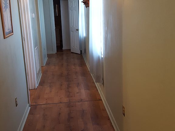 2nd image of 2911 N 24th St