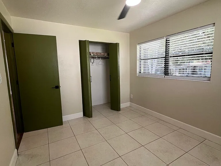 730 Glade Rd — Photo 28