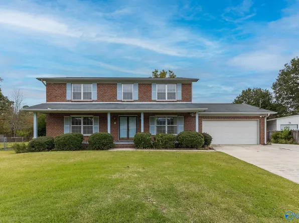 817 Mira Vista Dr SE, Huntsville, AL 35802