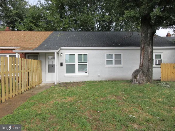 114 Lambson Ln, New Castle, DE 19720