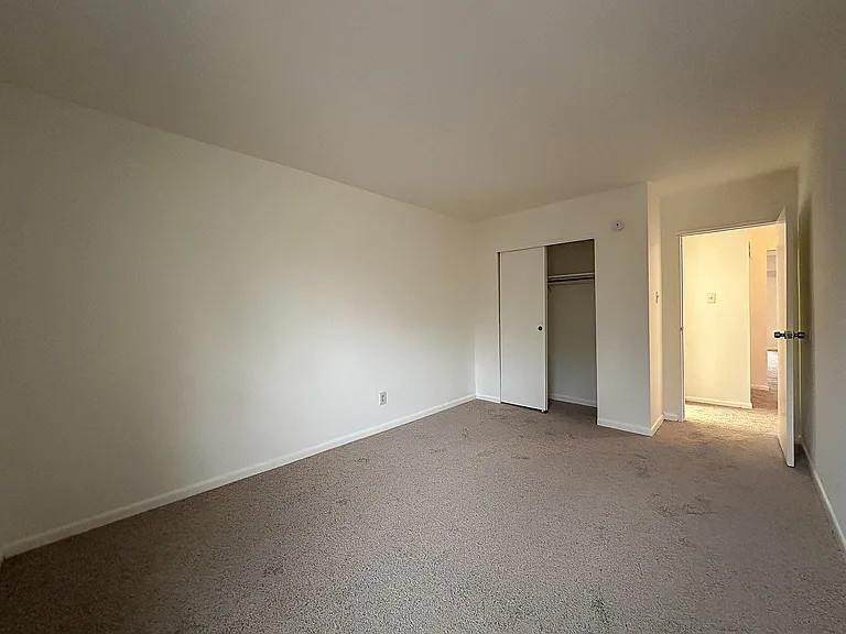 Woodcrest Village — Photo 13
