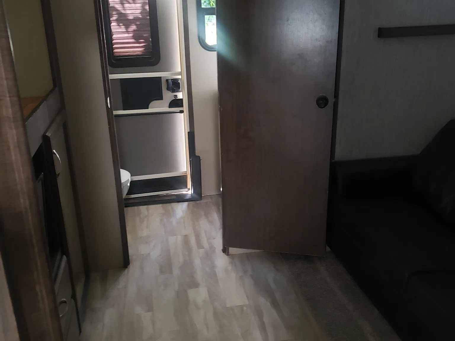 1 bed, 1.5 bath, 50 sqft, $1,150 — Photo 1