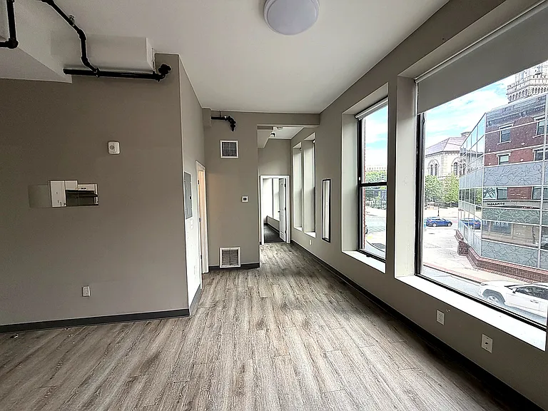 5-7 Pleasant St #201B — Photo 3