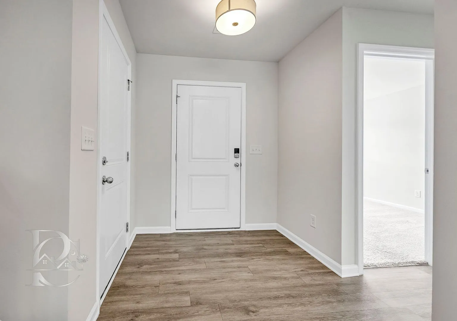 The Perfect Home In Timmons Pond — Photo 4