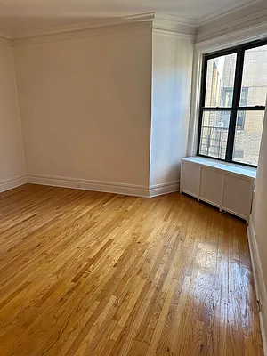 Rented by 220 West 98 Realty LLC | media 2