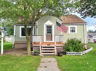 245 S Parsons St, Merrill, MI 48637