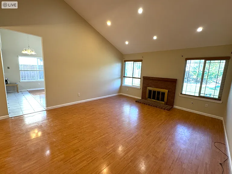 3214 Yellowleaf Ct — Photo 15