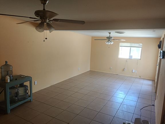 2nd image of 1406 W 1st St