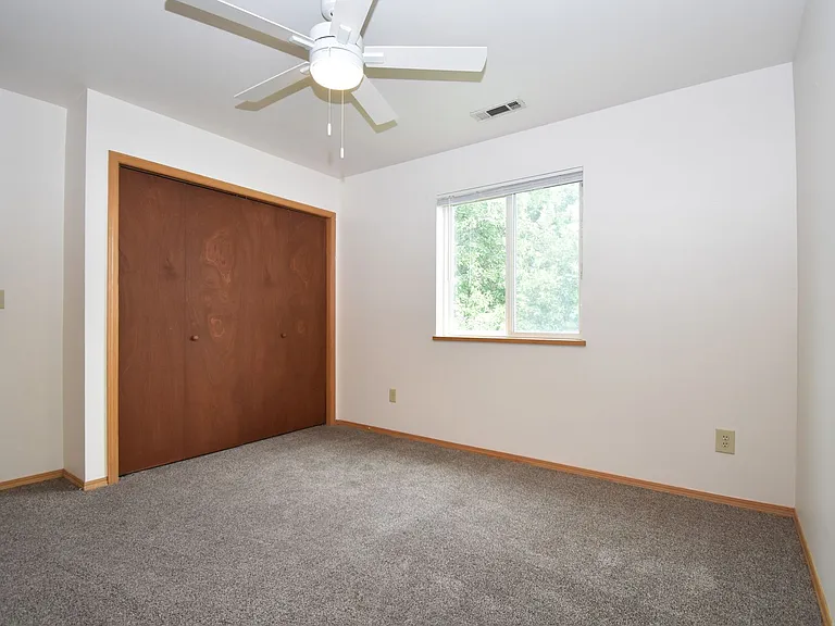 8 Michael Grove Ave #14 — Photo 20