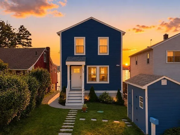 158 Ocean View Ave, Swansea, MA 02777