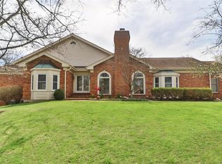 13346 Fairfield Square Dr, Chesterfield, MO