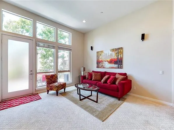 5403 W 149th Pl Unit 14, Hawthorne, CA 90250