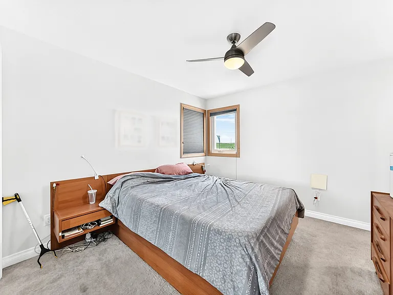 80 McKerrell Close SE — Photo 19