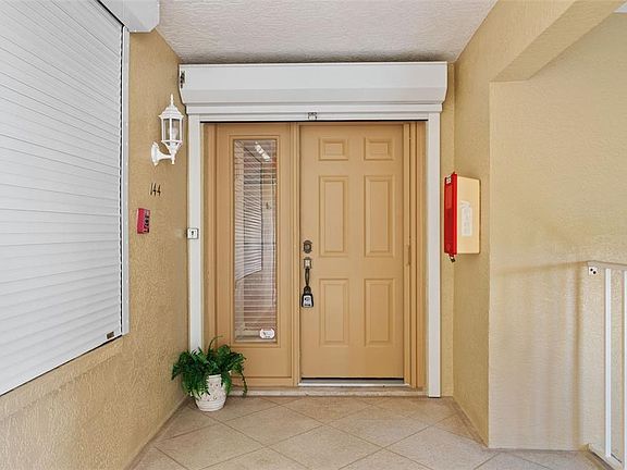 3rd image of 1650 W Marion Ave APT 144