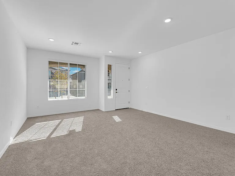 650 Steep Canyon Ave — Photo 31