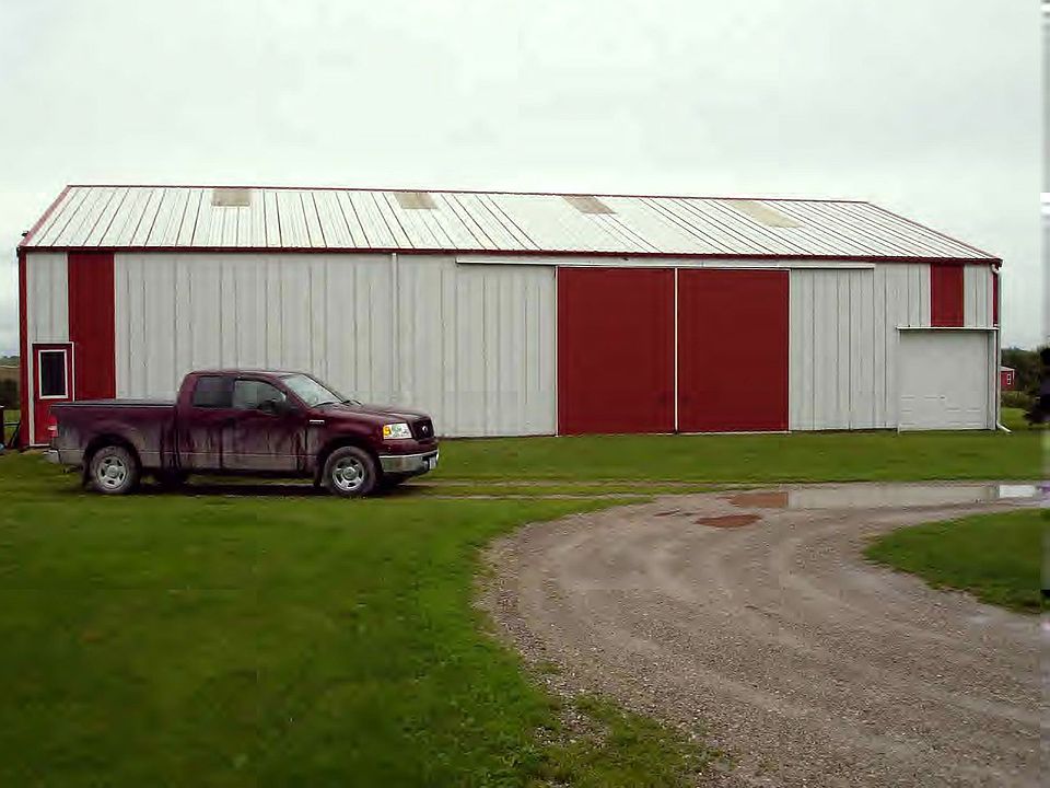 2nd image of 2346 120th St