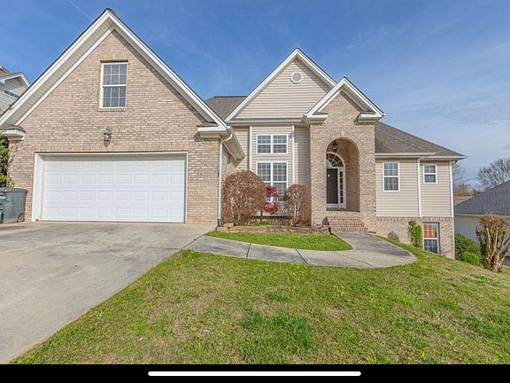 3rd image of 7832 Slatermill Dr