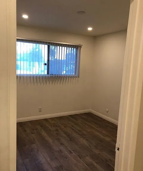 8135 Laramie Ave — Photo 28