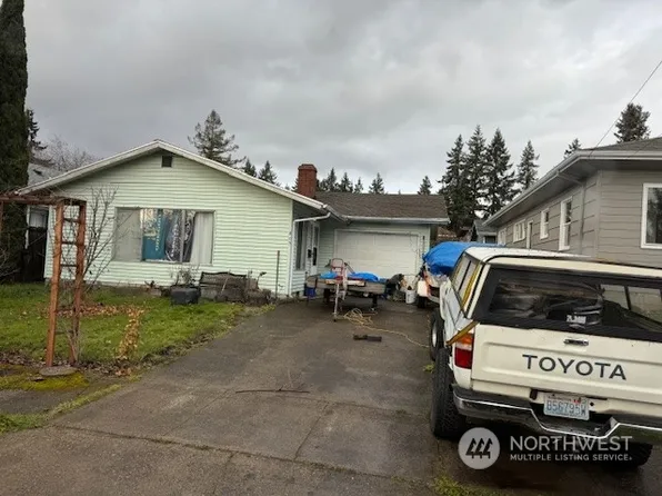 803 Bloyd Street, Kelso, WA 98626