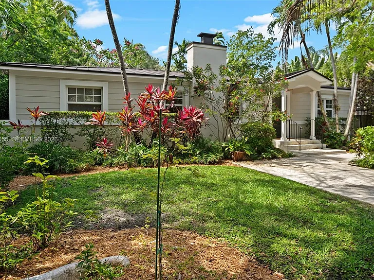 4054 Bonita Ave — Photo 4