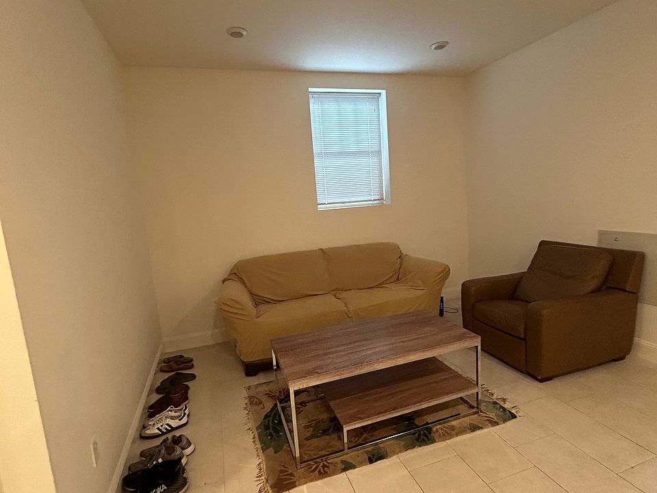 1st image of 350 Laguna St
