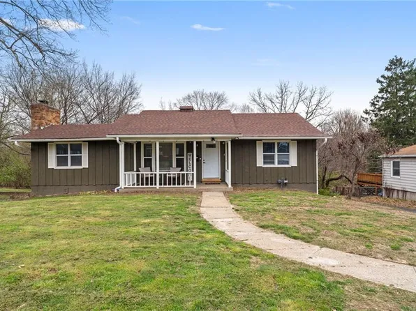 3018 Douglas St, Saint Joseph, MO 64506