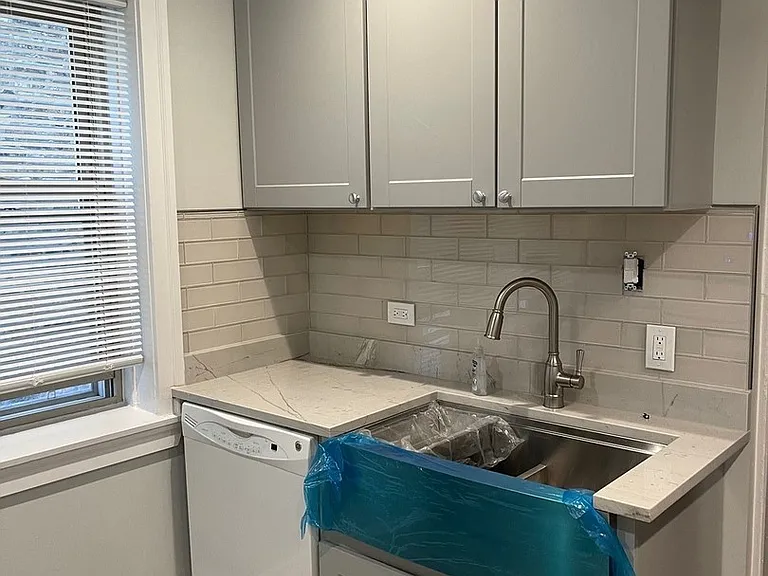 723 Dobson St #1 — Photo 10