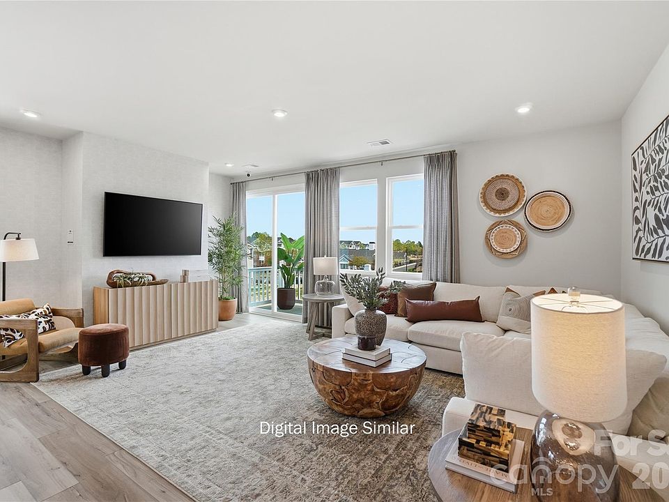 1st image of 611 Markfield St #187