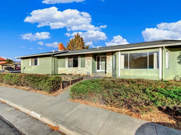 1742 Barton Drive, Fairfield, CA 94534