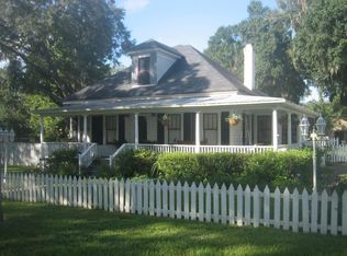 5101 5th St, Zephyrhills, FL 33542