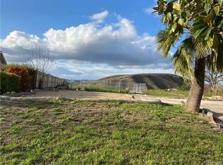 26197 Adamor Rd, Calabasas, CA 91302