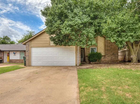 725 Lapwing Rd, Edmond, OK 73003