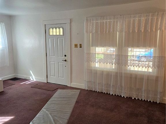 5th image of 2615 Belmar Pl