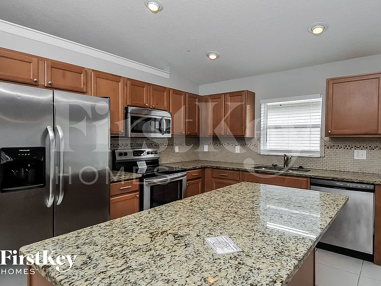 8129 Alamosa Wood Ave — Photo 7