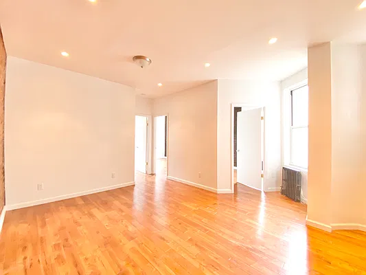 Rented by Bohemia Realty Group | media 2